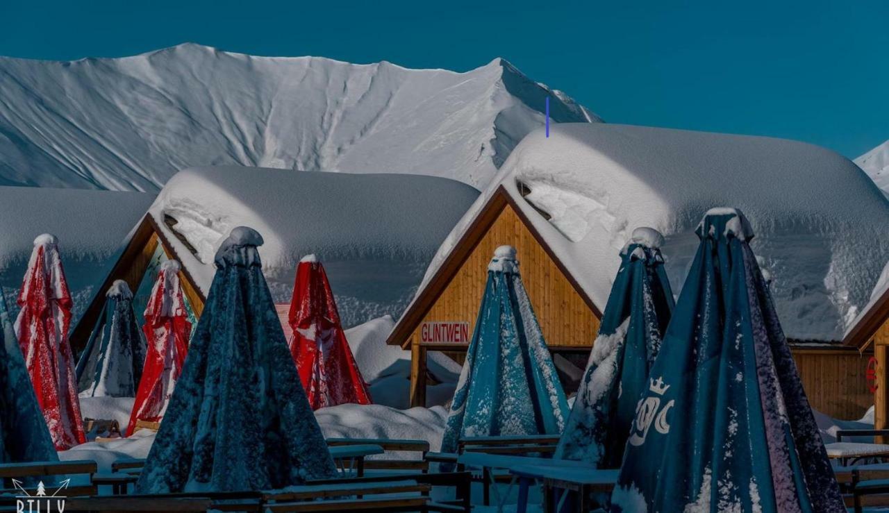 Two Level Apartment Near Gondola Gudauri Exterior photo